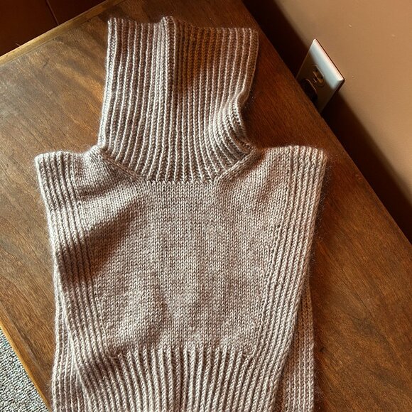 Hand knit neck warmer cowl, turtleneck collar, beige wool mohair blend - Picture 2 of 4